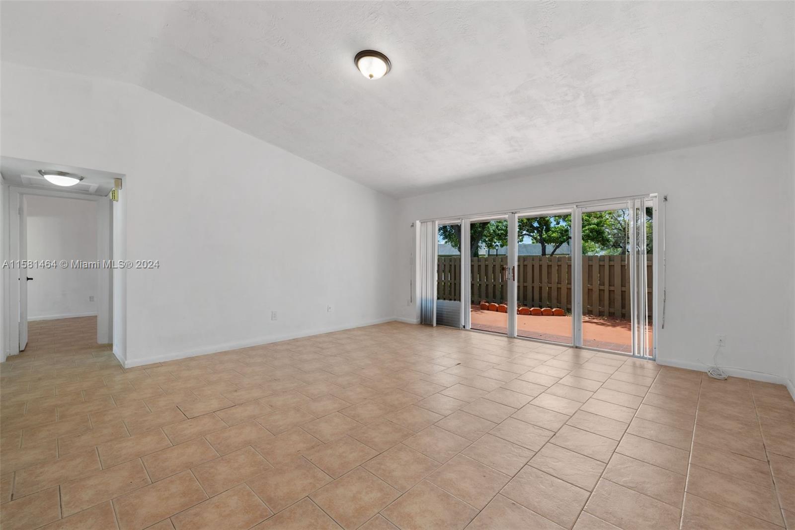 11514 SW 124 PL # 0