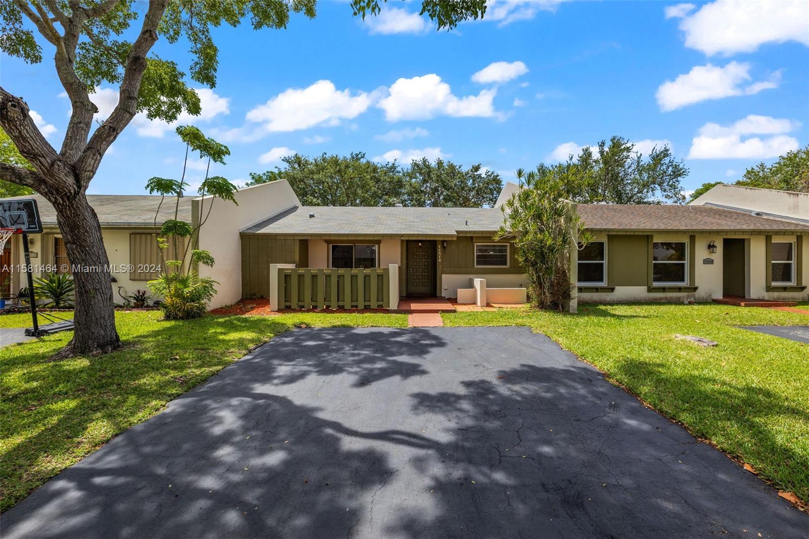 11514 SW 124 PL # 0