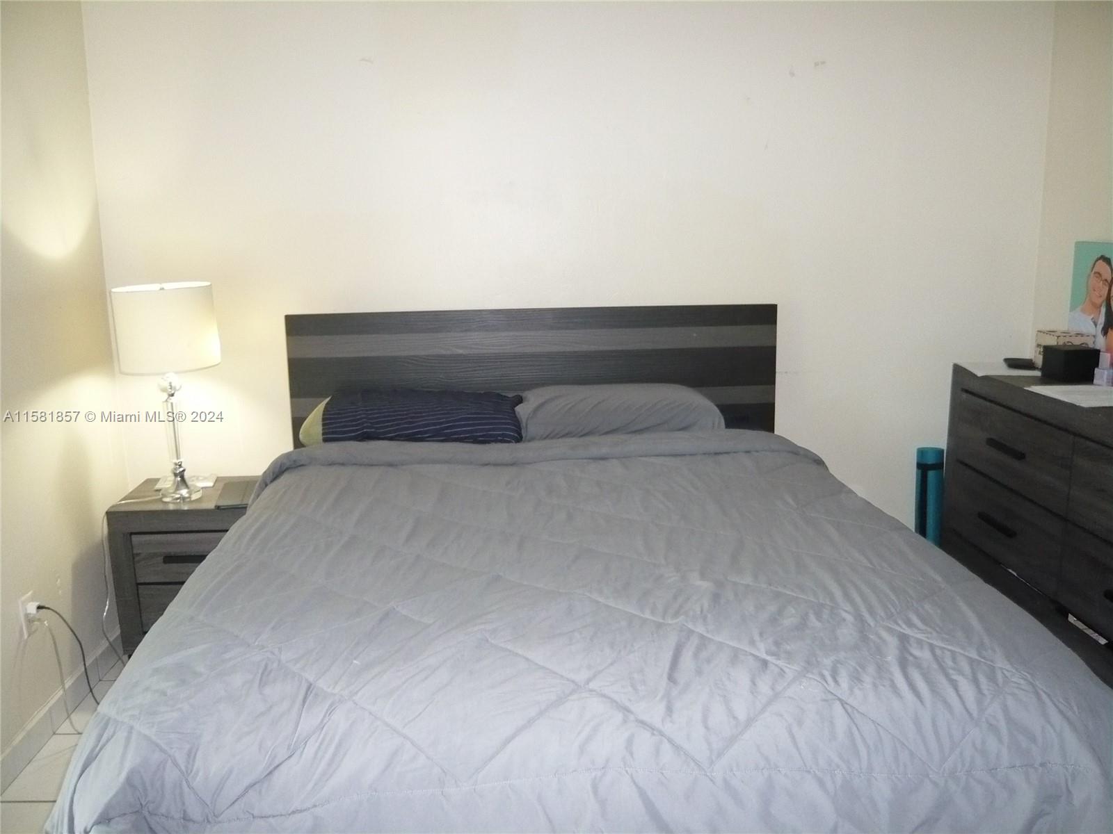 10776 N Kendall Dr # F7