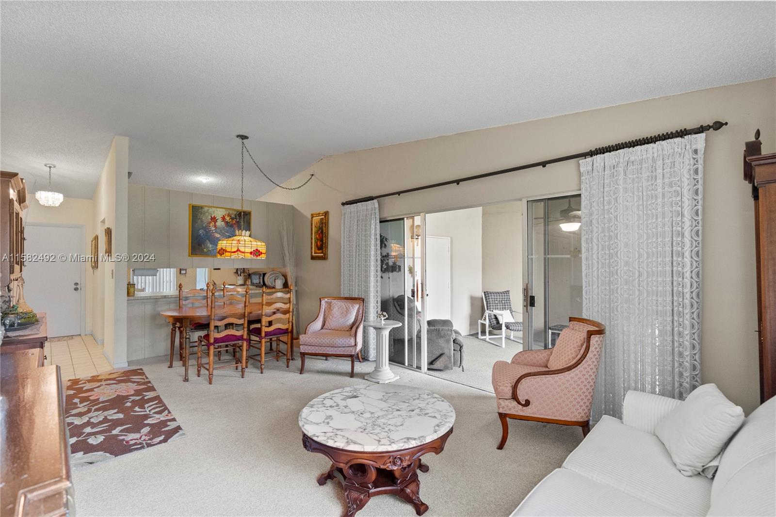 5482 S Lakewood Cir S # B