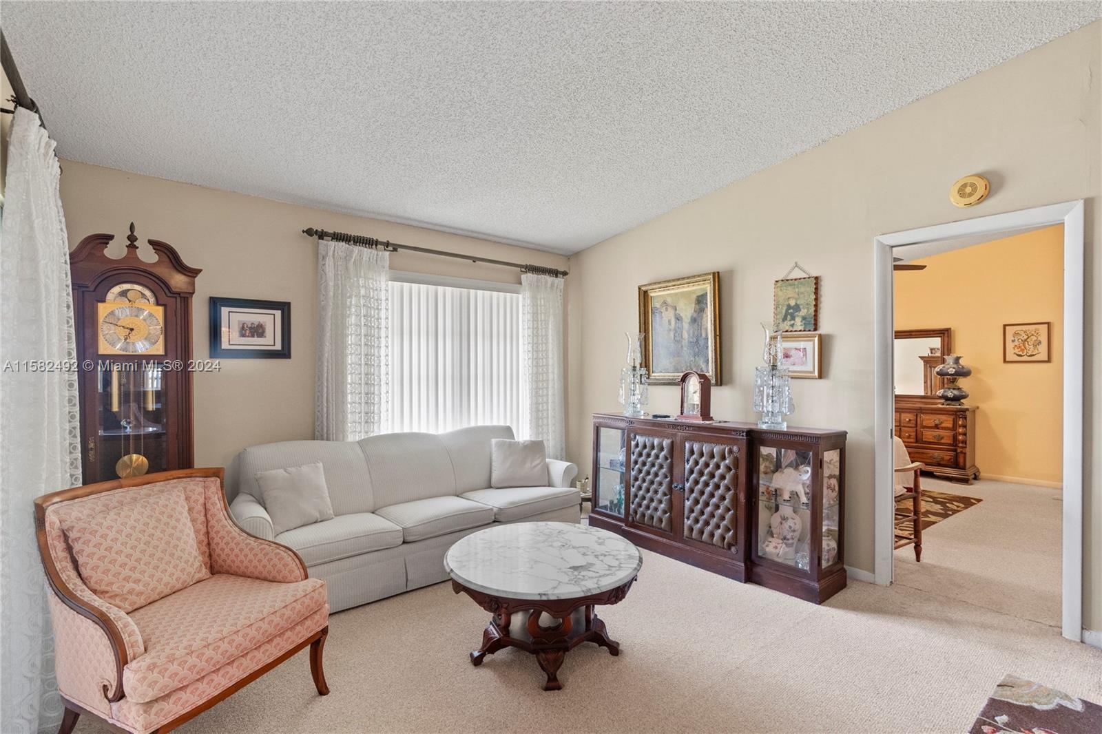 5482 S Lakewood Cir S # B