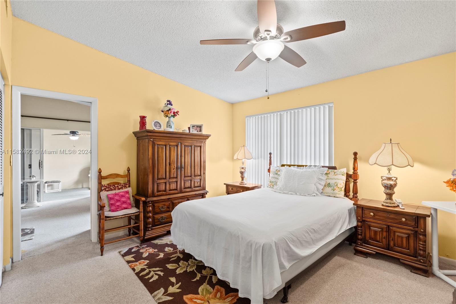 5482 S Lakewood Cir S # B