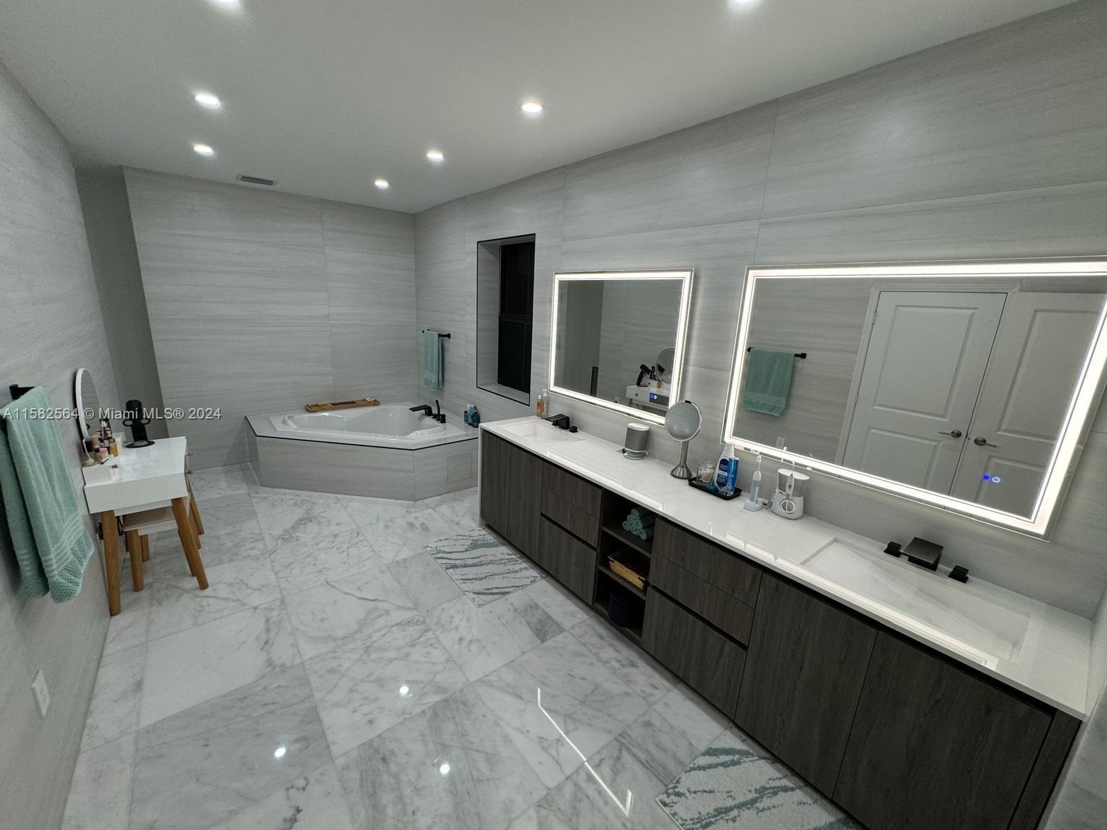 11972 SW 241st Ter