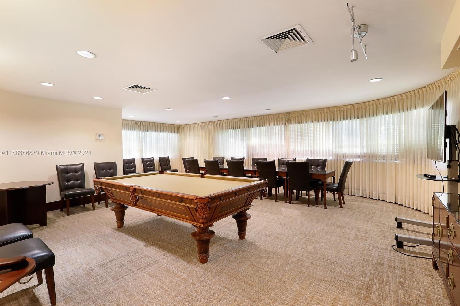 251 Crandon Blvd # 334