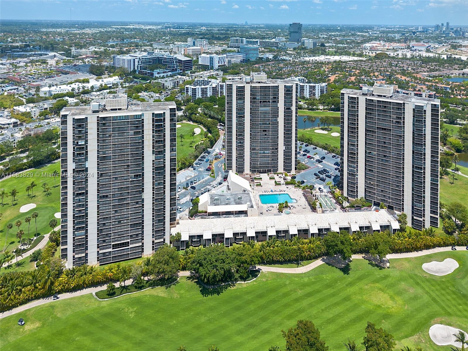 20335 W Country Club Dr # 808