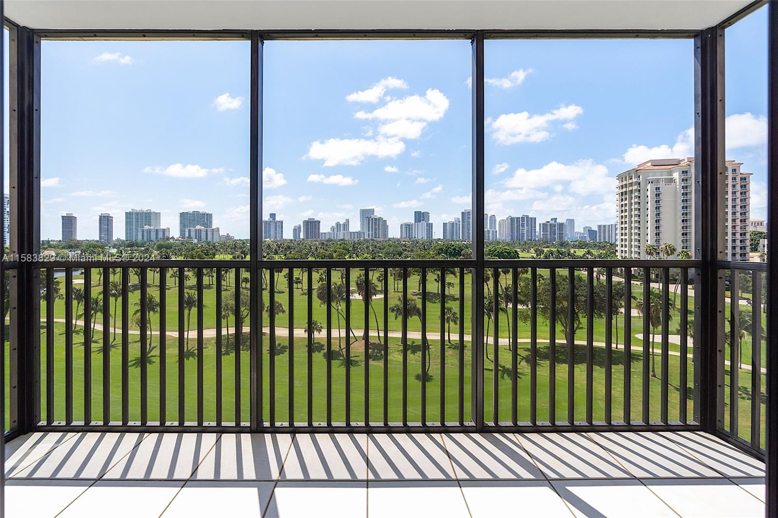 20335 W Country Club Dr # 808