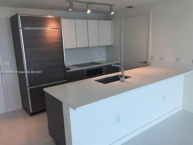 1100 S MIAMI AVE Unit: 4109