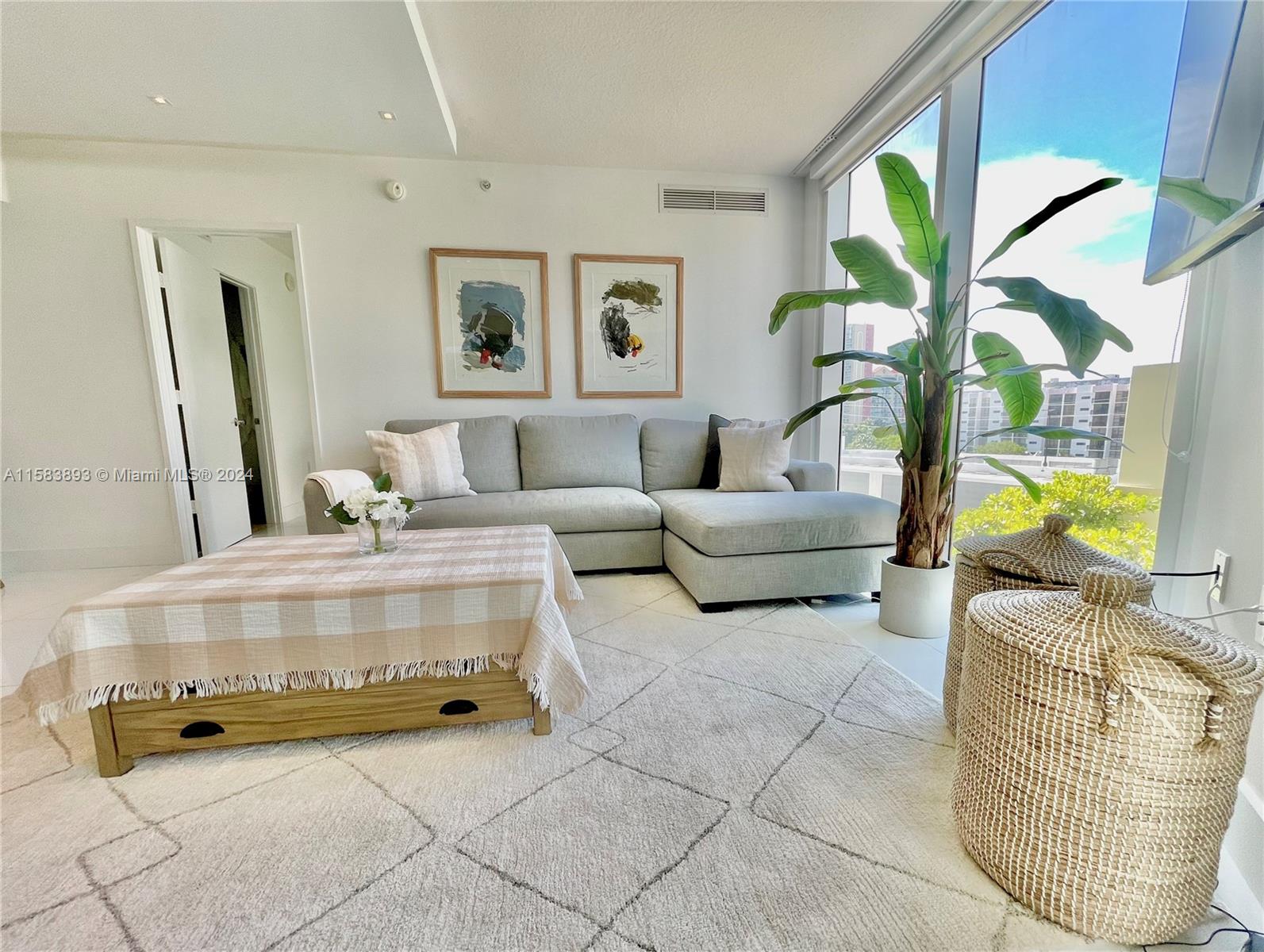 250 Sunny Isles Blvd # 602 Unit: 3-602