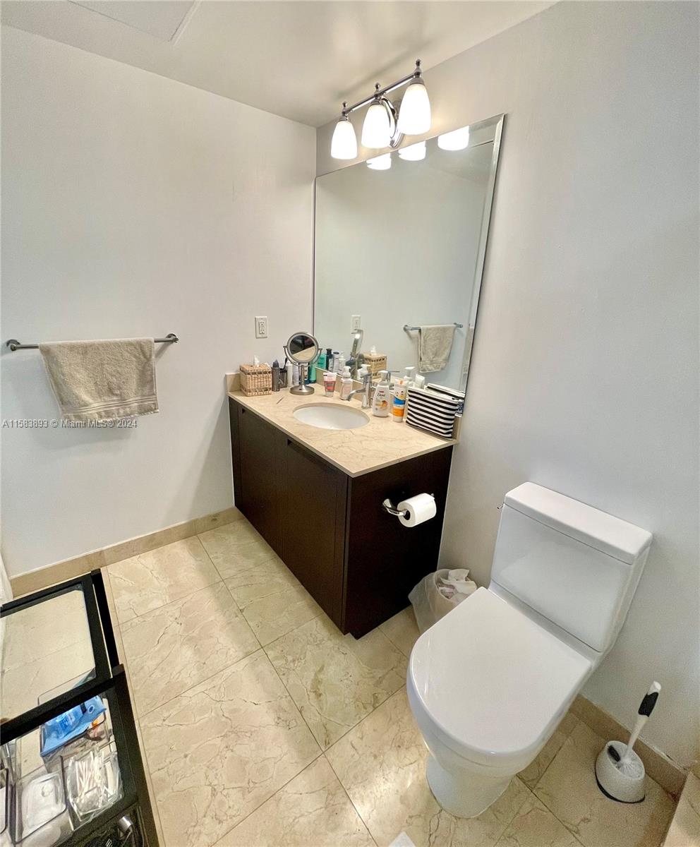 250 Sunny Isles Blvd # 602 Unit: 3-602