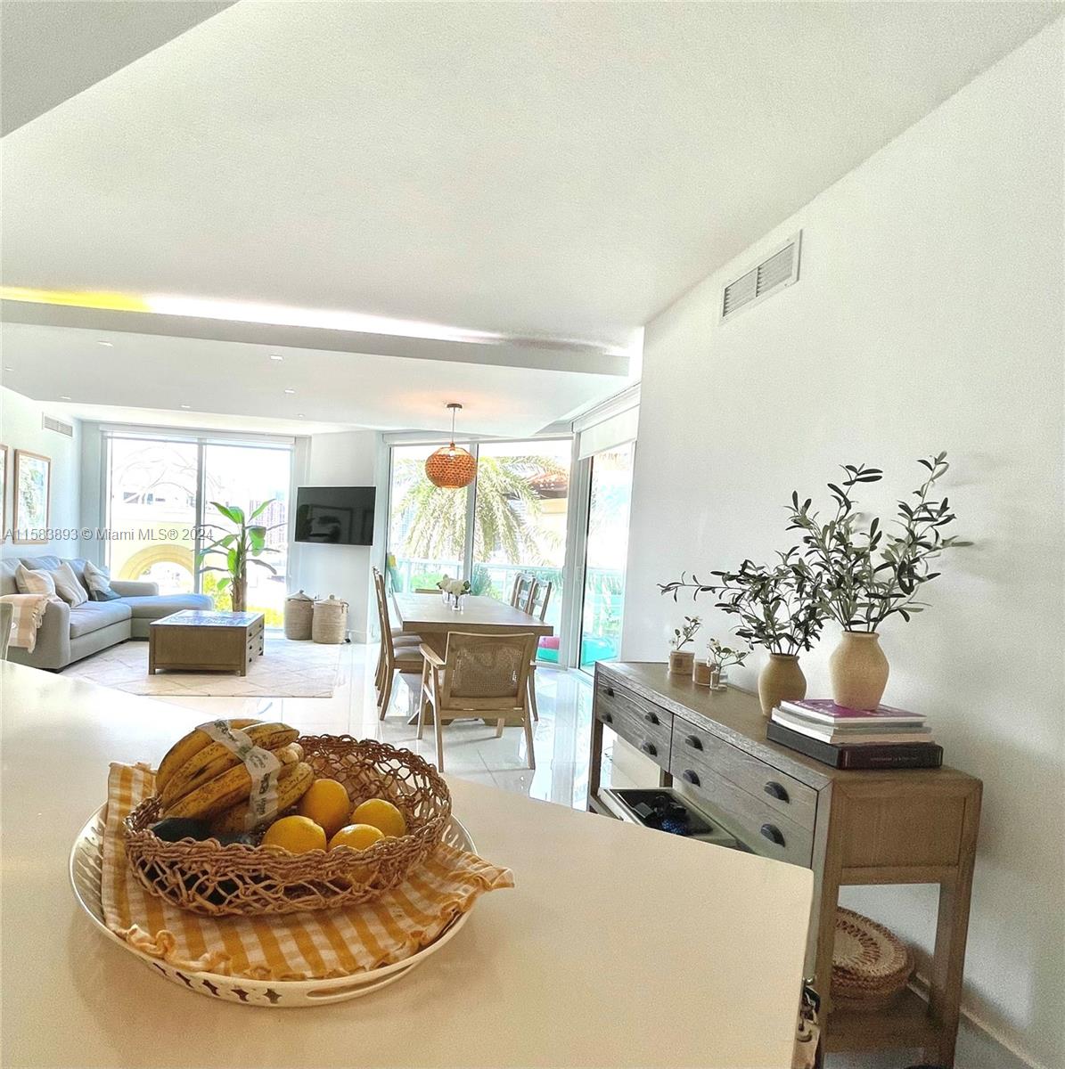 250 Sunny Isles Blvd # 602 Unit: 3-602
