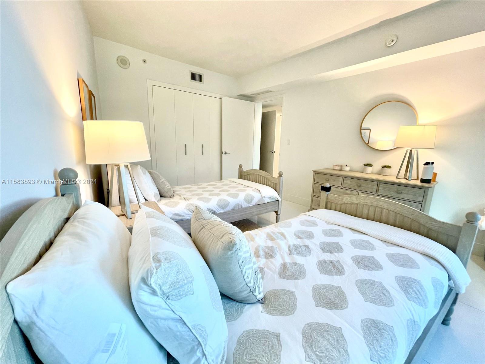 250 Sunny Isles Blvd # 602 Unit: 3-602