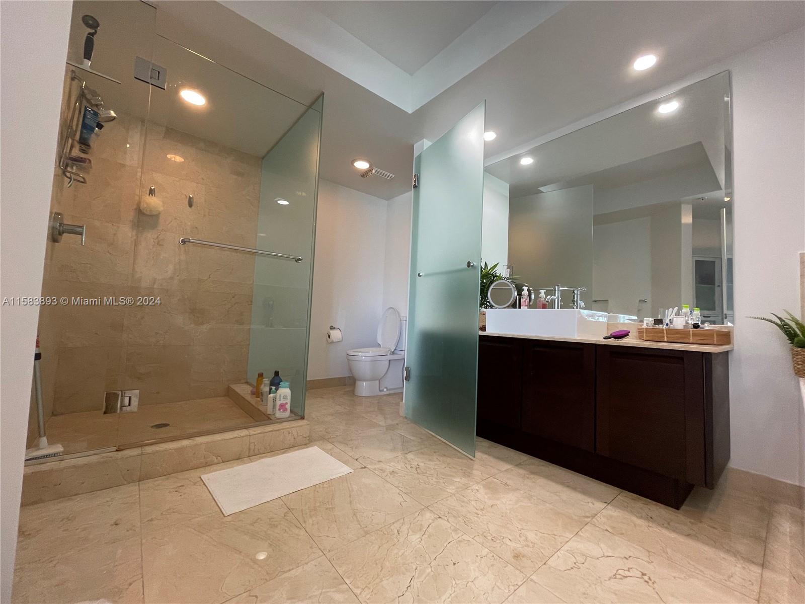 250 Sunny Isles Blvd # 602 Unit: 3-602