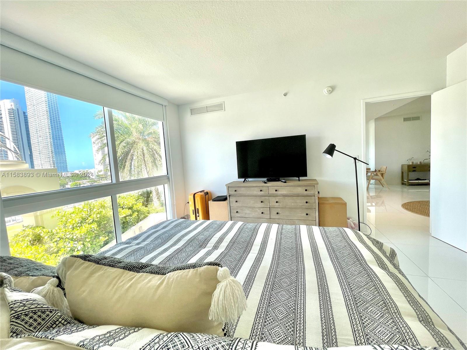 250 Sunny Isles Blvd # 602 Unit: 3-602