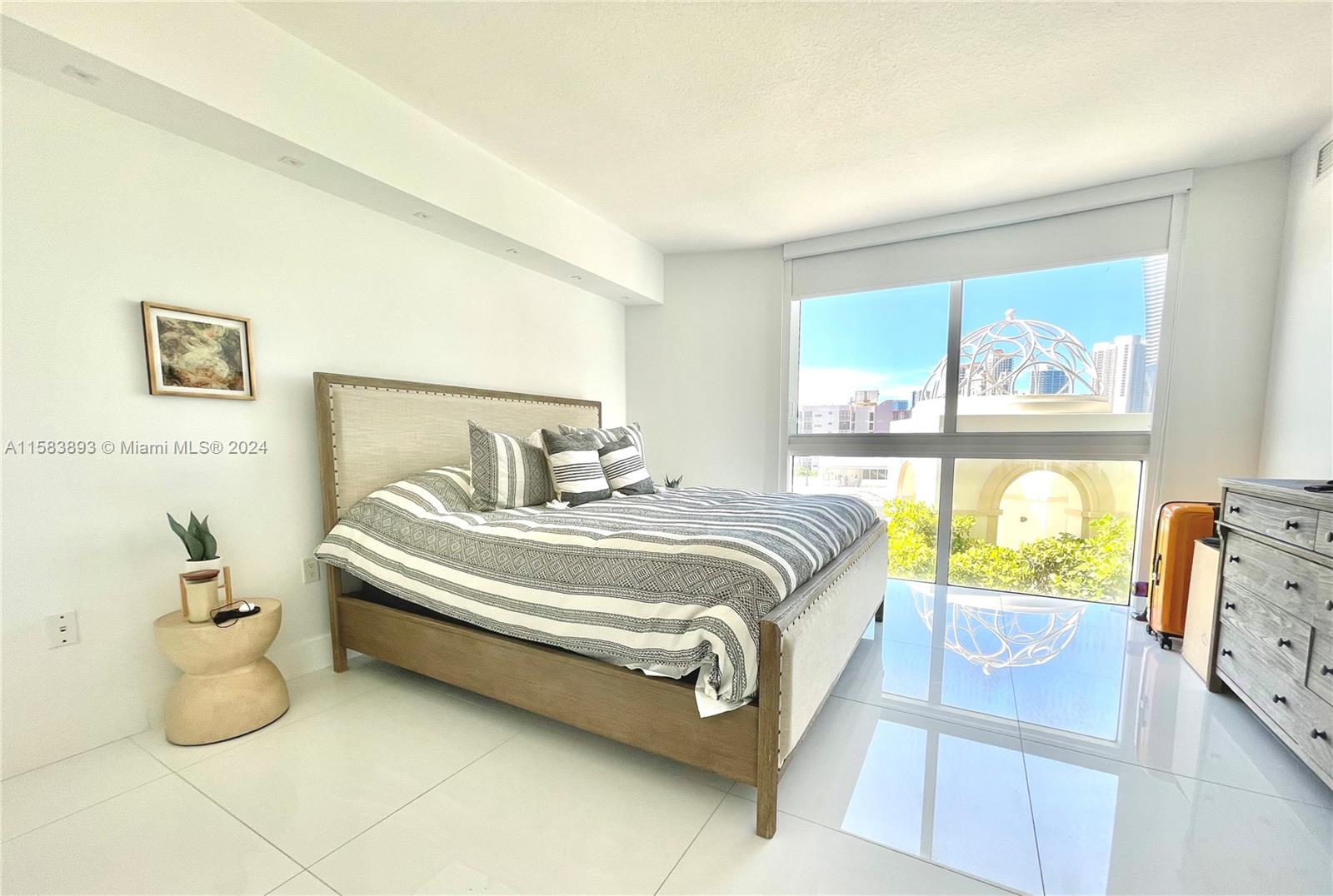 250 Sunny Isles Blvd # 602 Unit: 3-602
