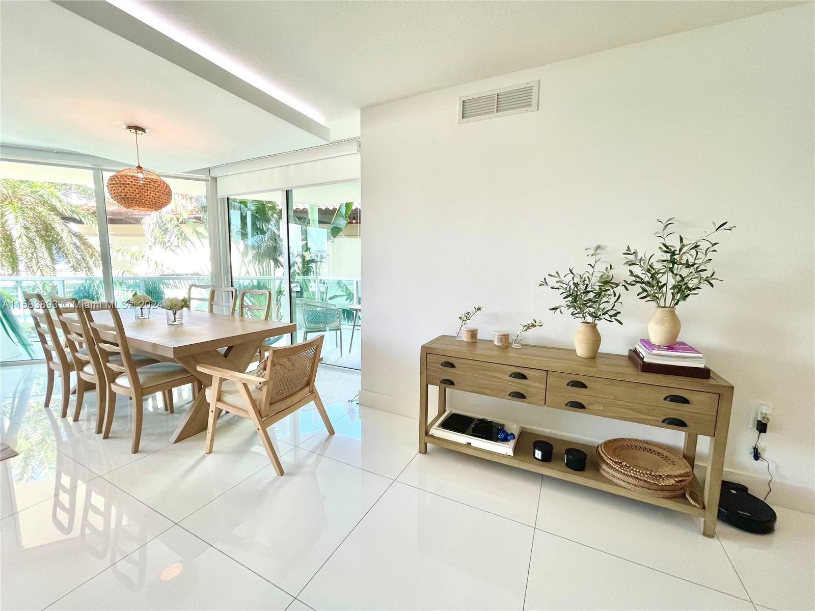 250 Sunny Isles Blvd # 602 Unit: 3-602
