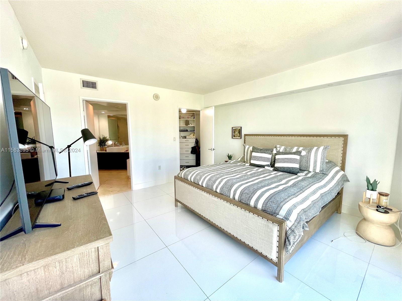 250 Sunny Isles Blvd # 602 Unit: 3-602