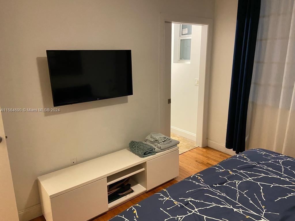 1410 Euclid Ave # 4