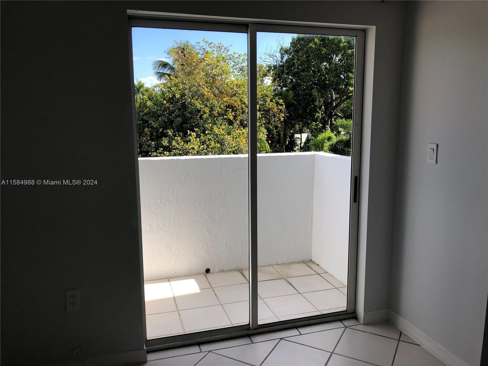 3051 SW 27th Ave # 304