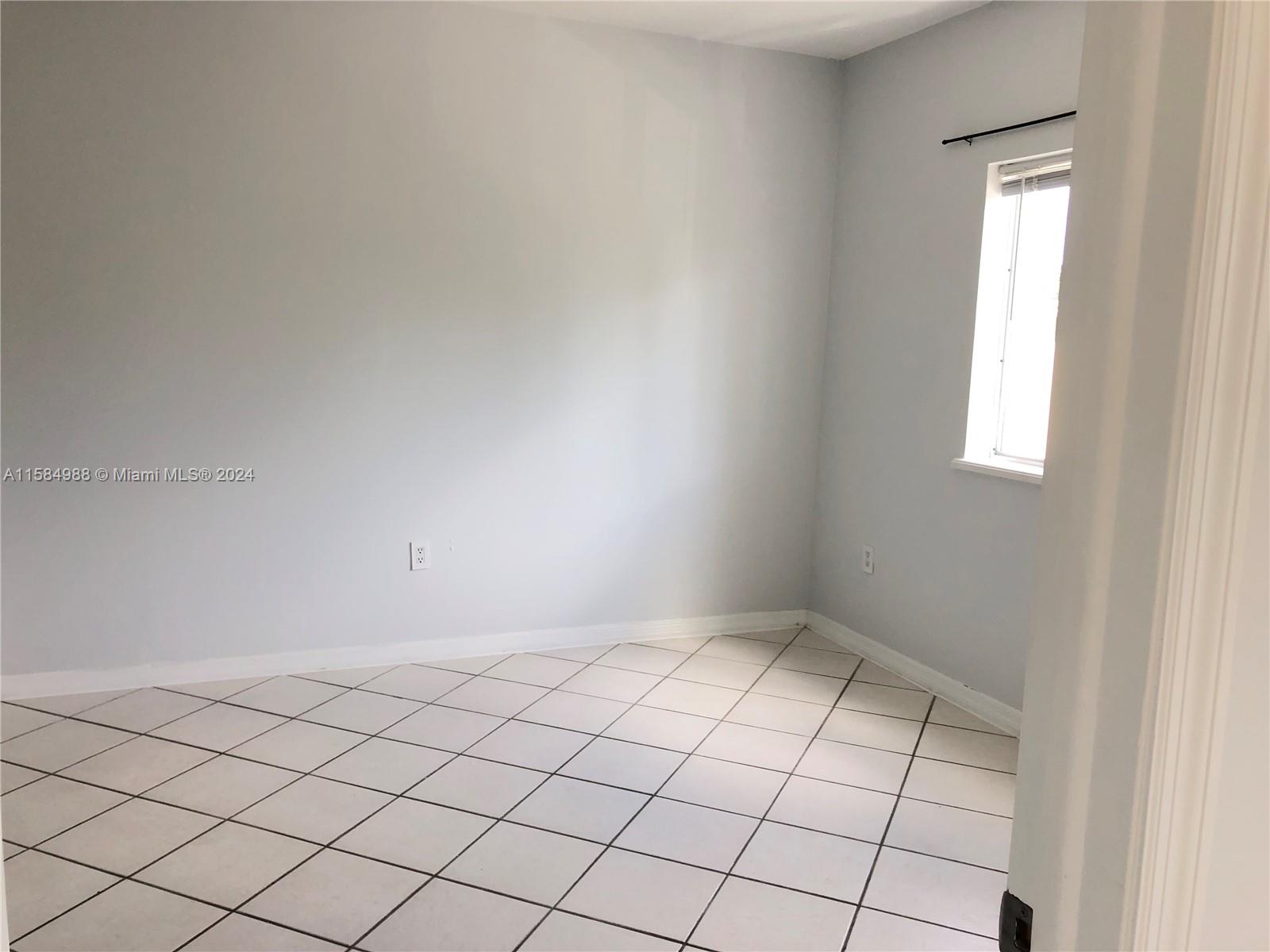 3051 SW 27th Ave # 304