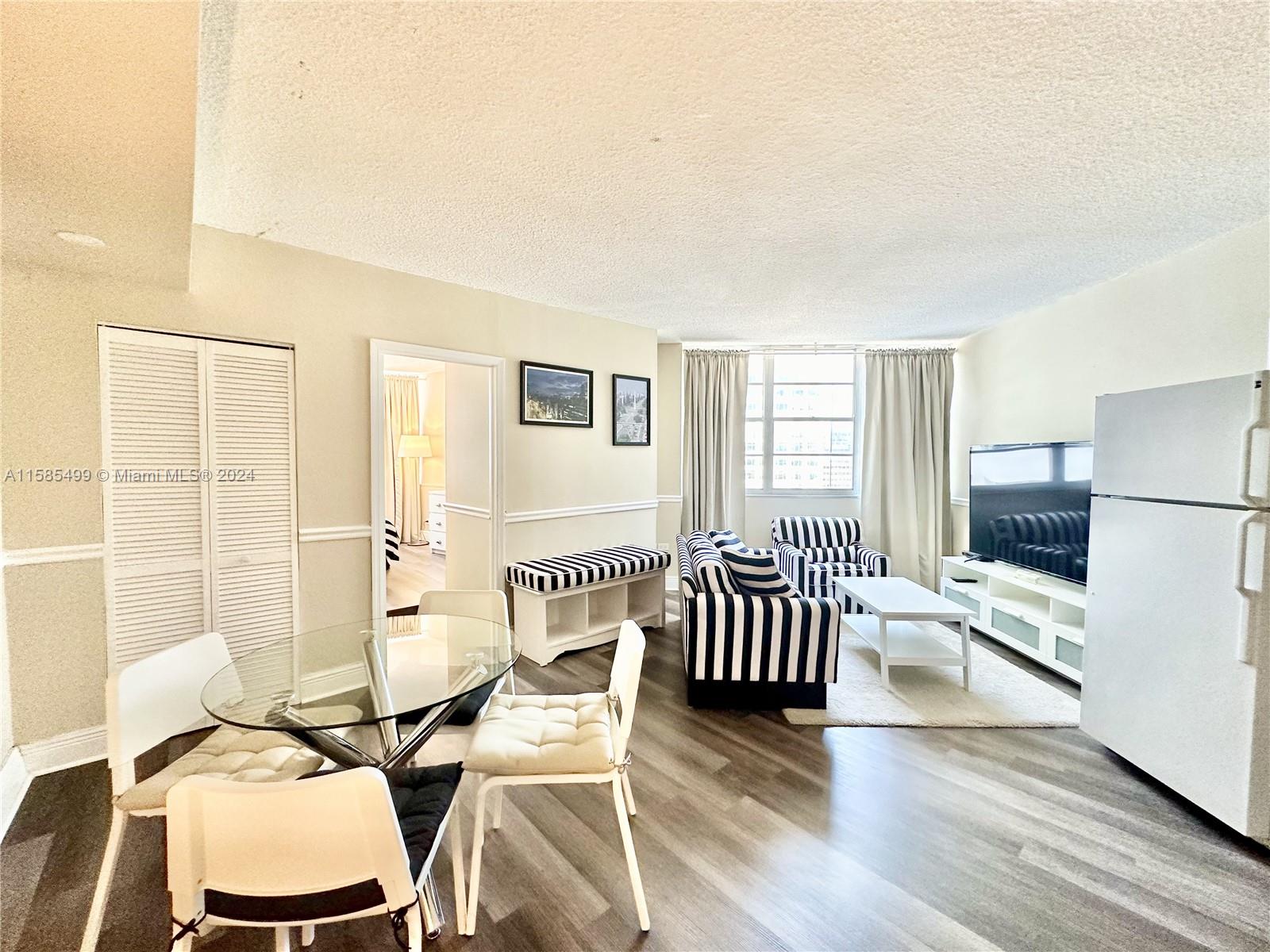 801 Brickell Bay Dr # 1464