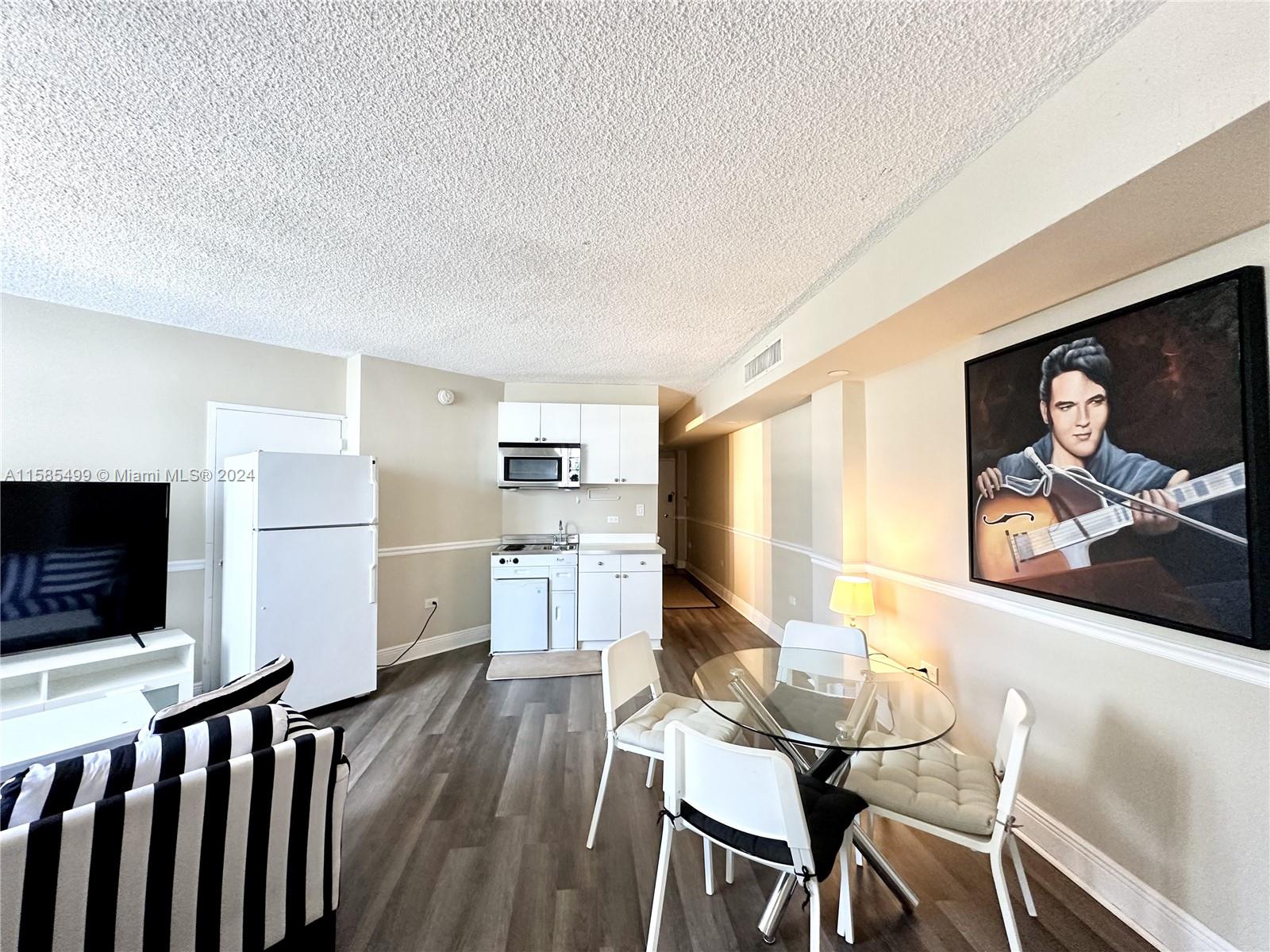 801 Brickell Bay Dr # 1464