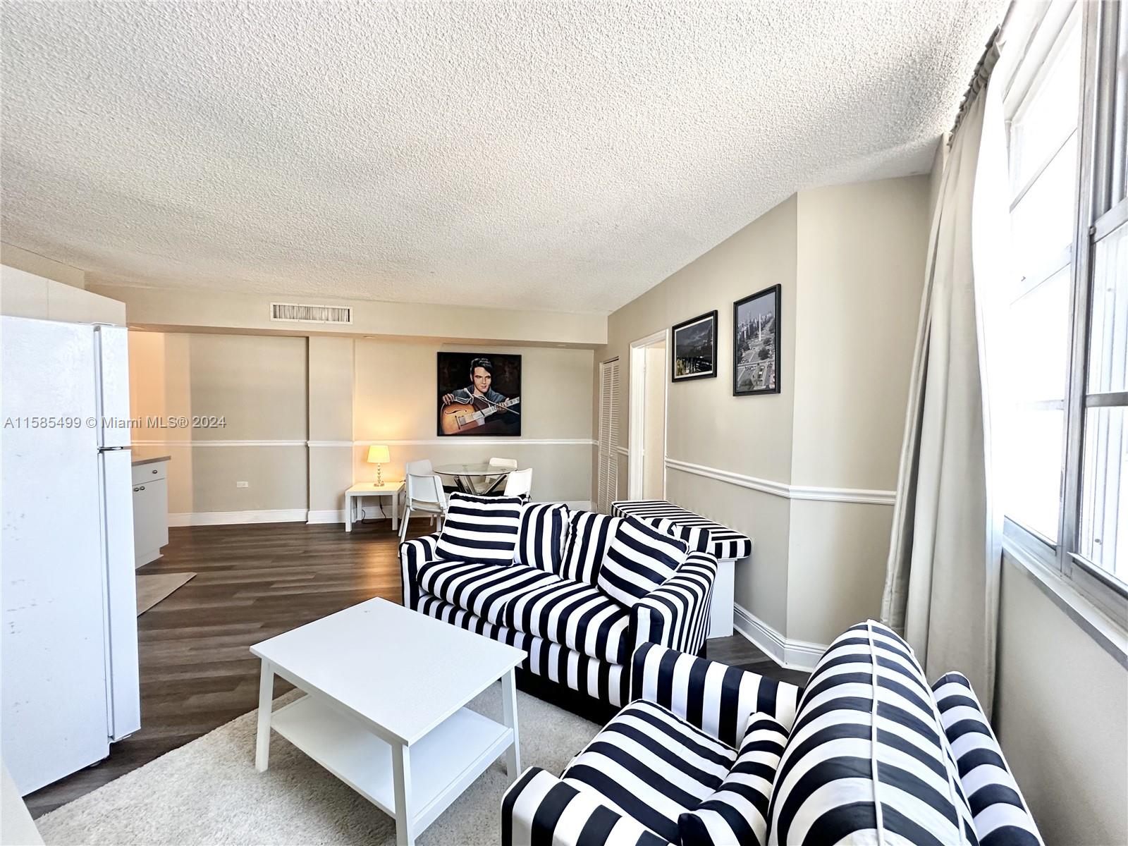 801 Brickell Bay Dr # 1464