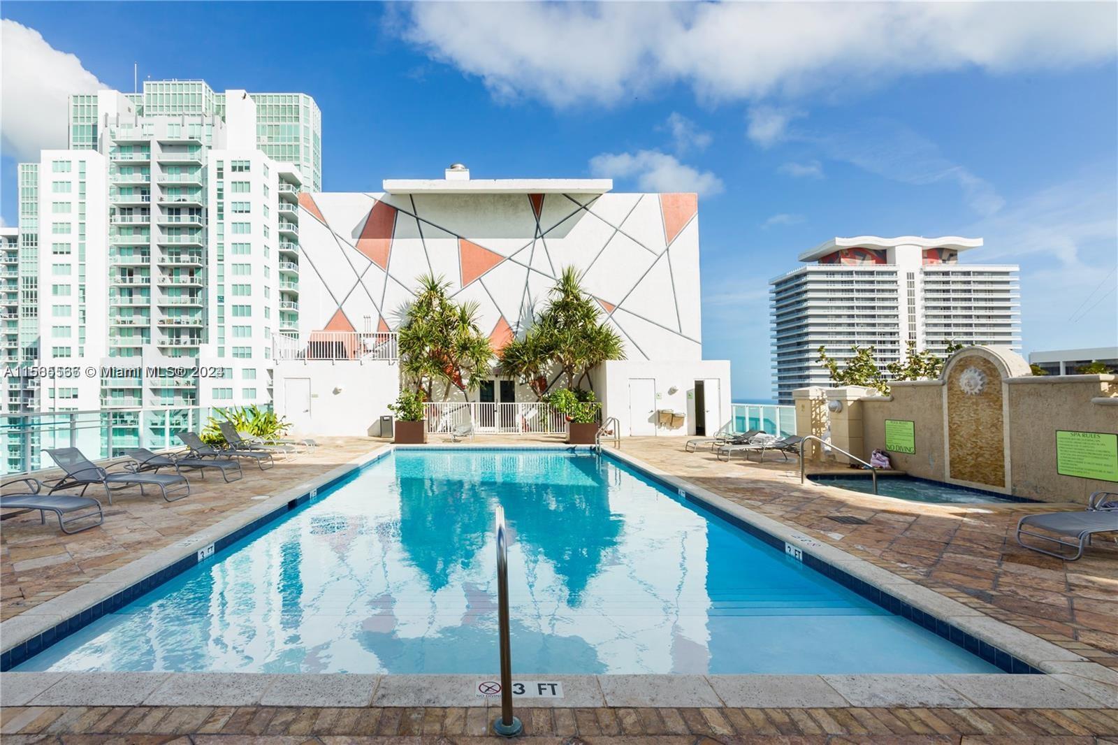 133 NE 2nd Ave # 1607