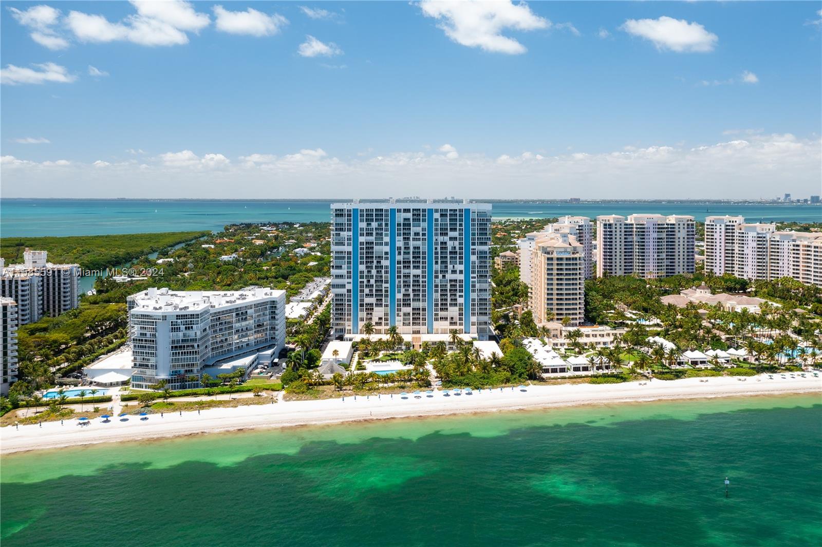 881 Ocean Dr # 18E