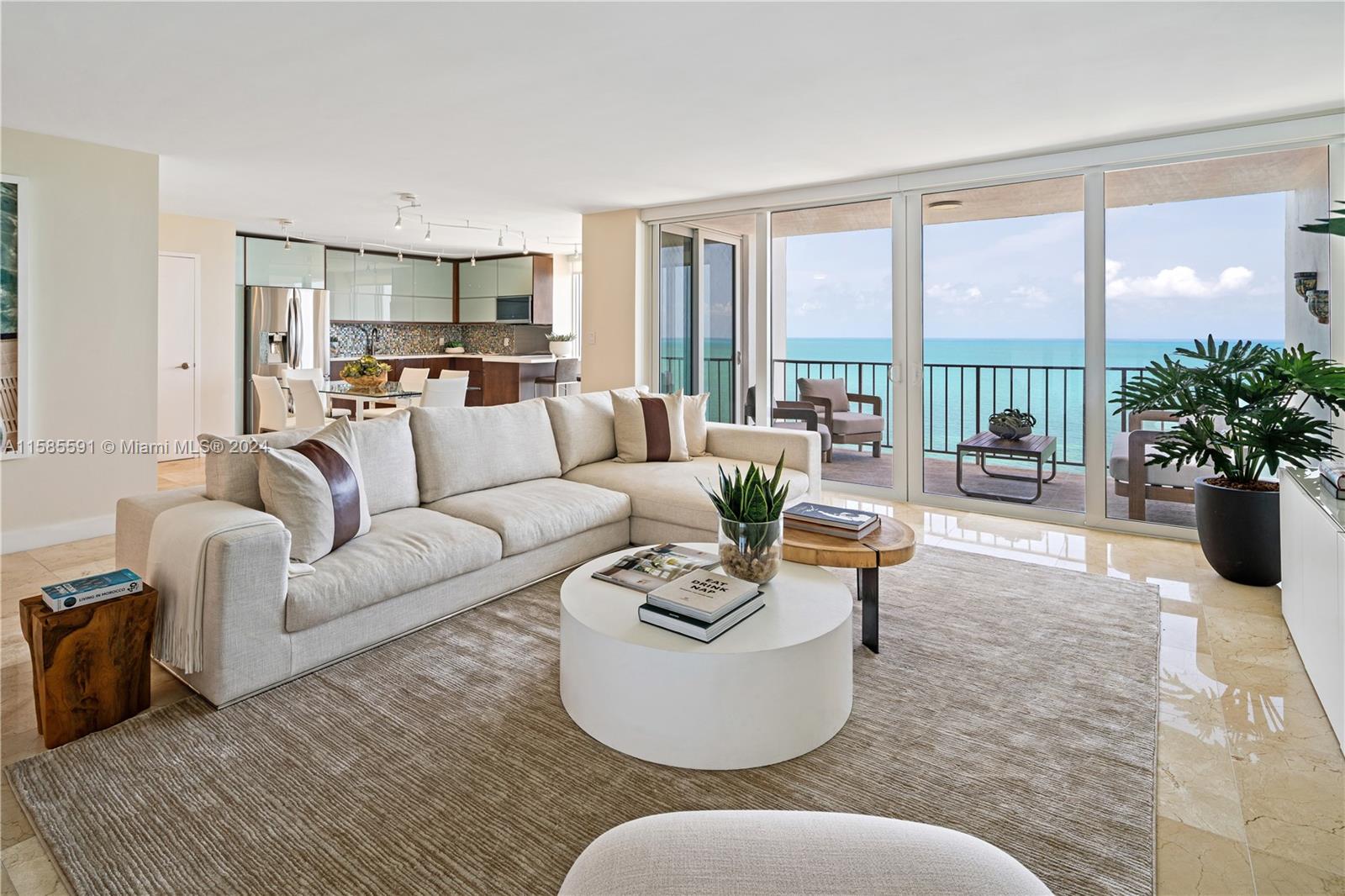 881 Ocean Dr # 18E