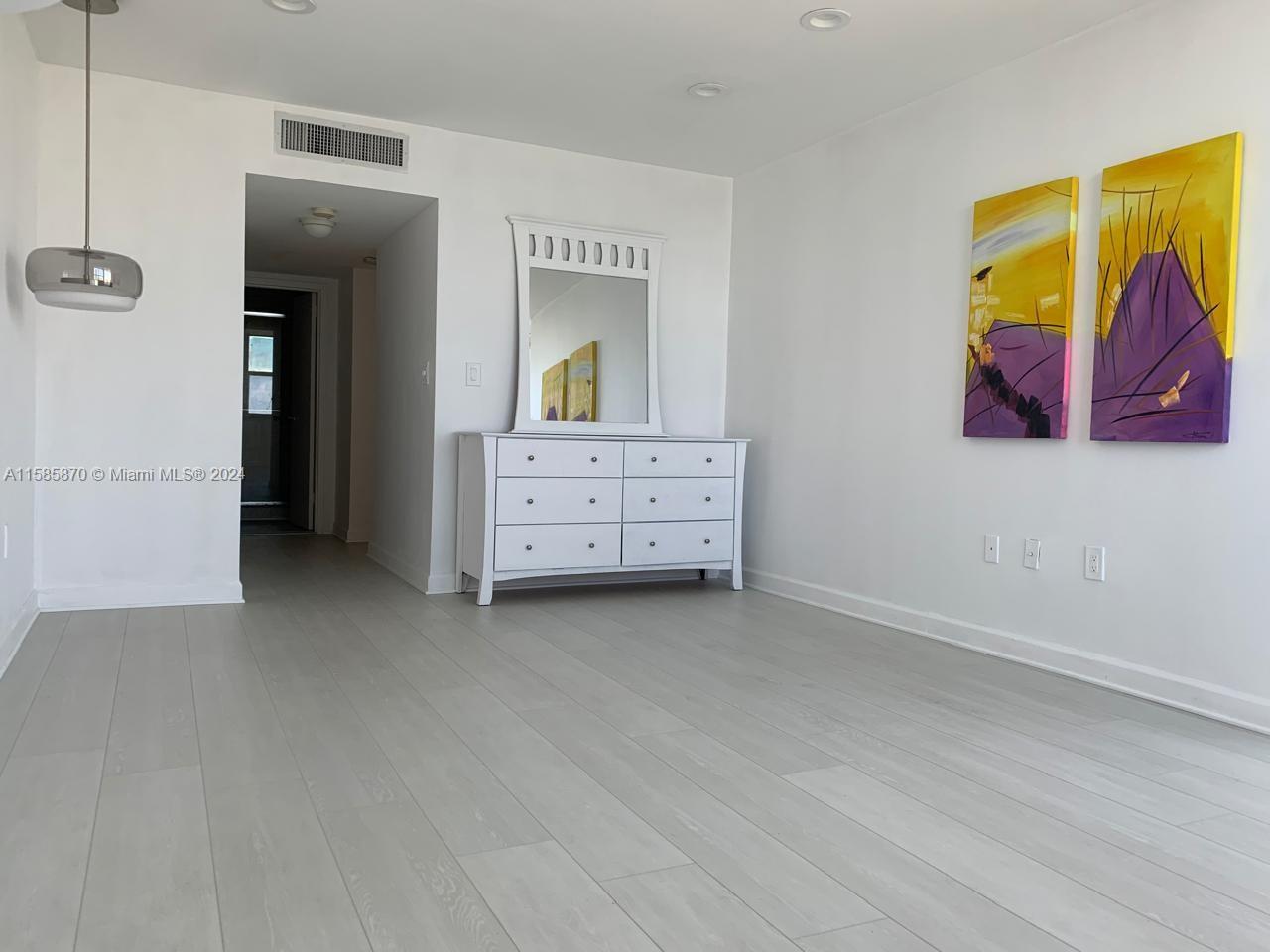 20100 W Country Club Dr Unit: PH7