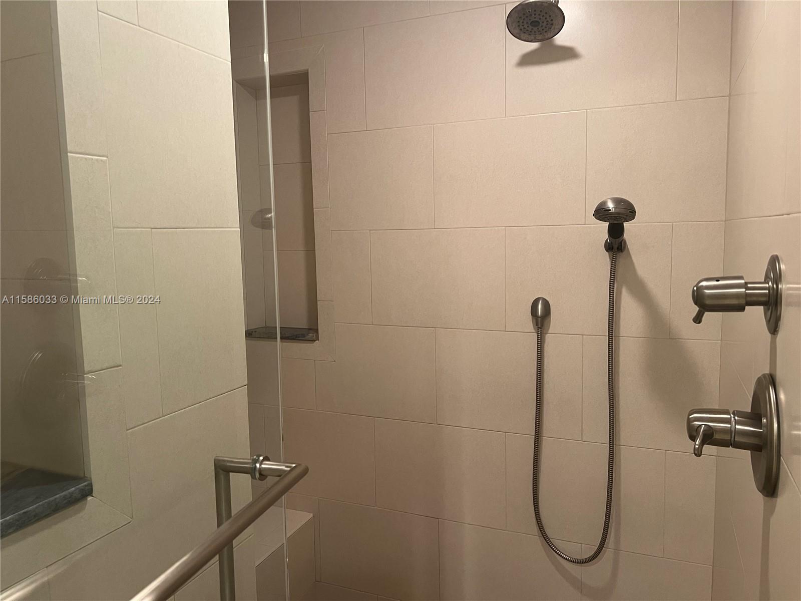 151 Crandon Blvd # 329