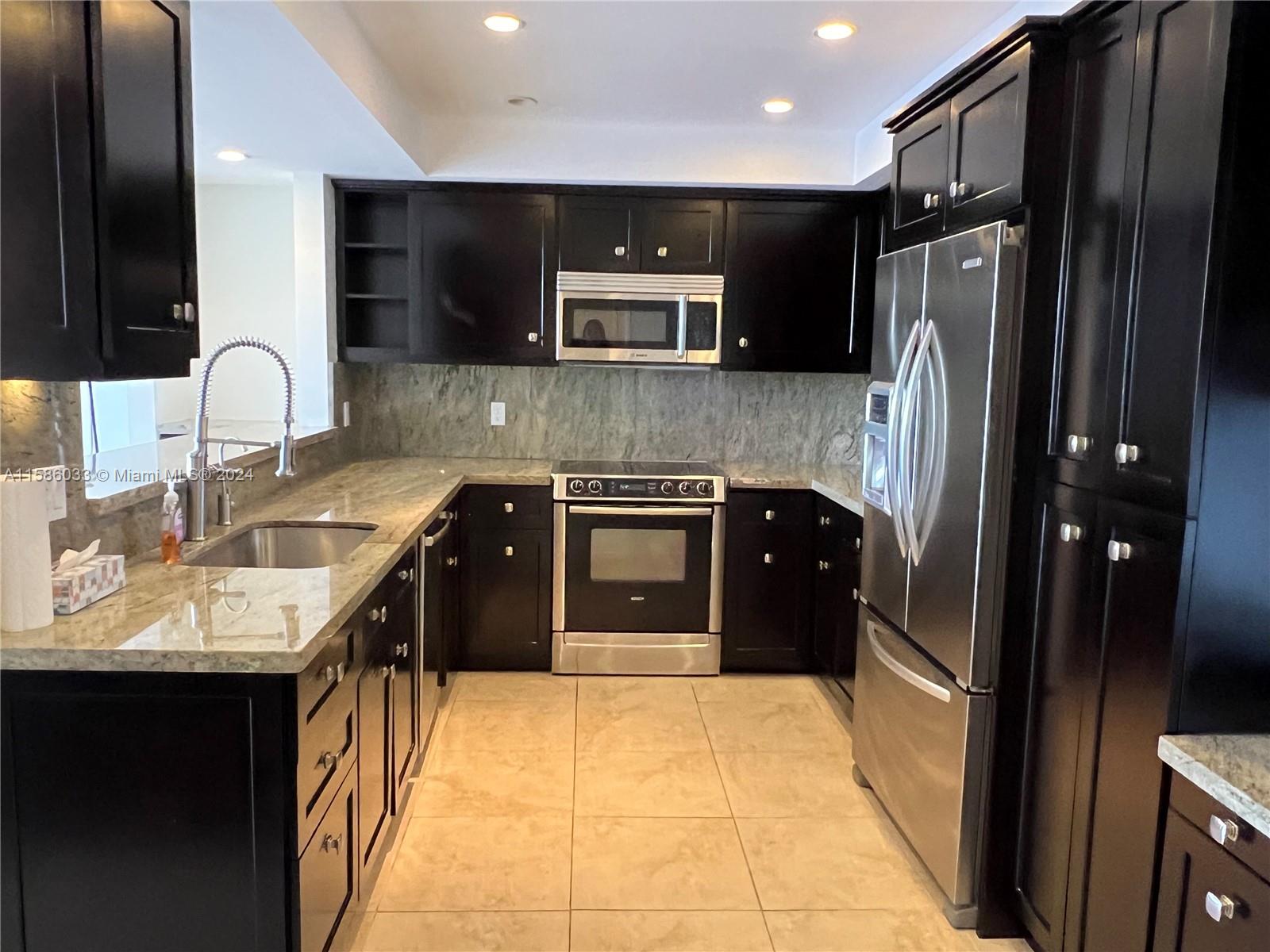 151 Crandon Blvd # 329