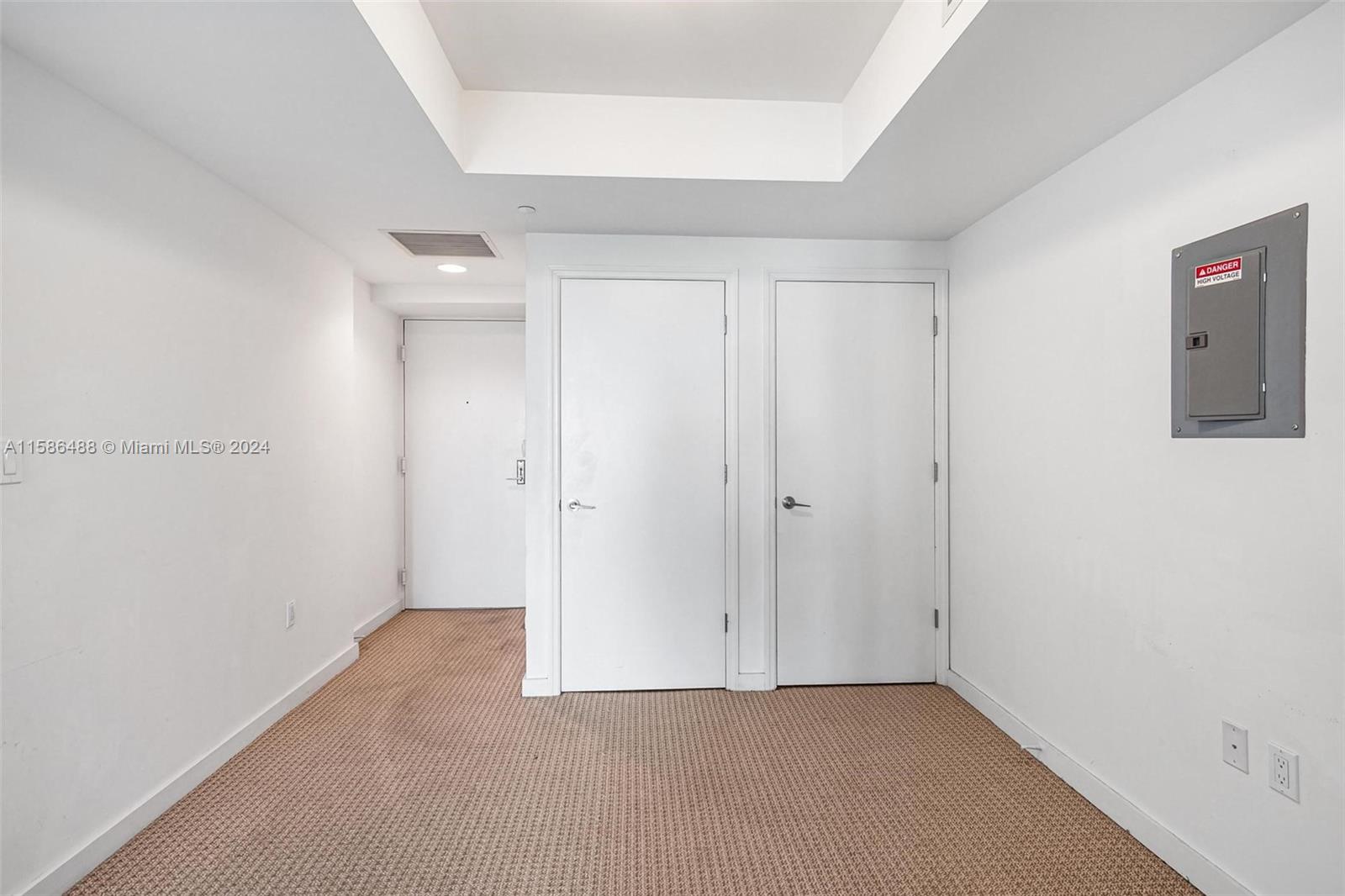 500 Brickell Ave # 700