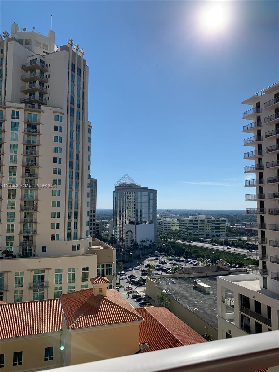 7350 SW 89th St # 1608S