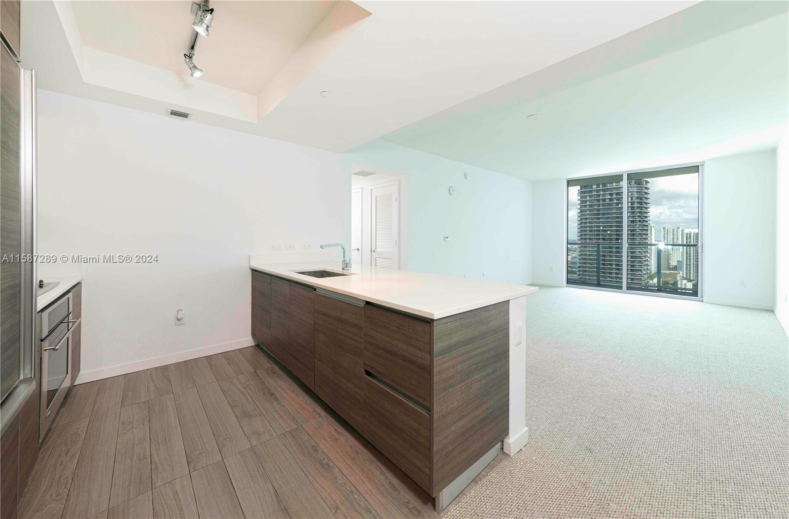1100 S Miami Ave Unit: 3607