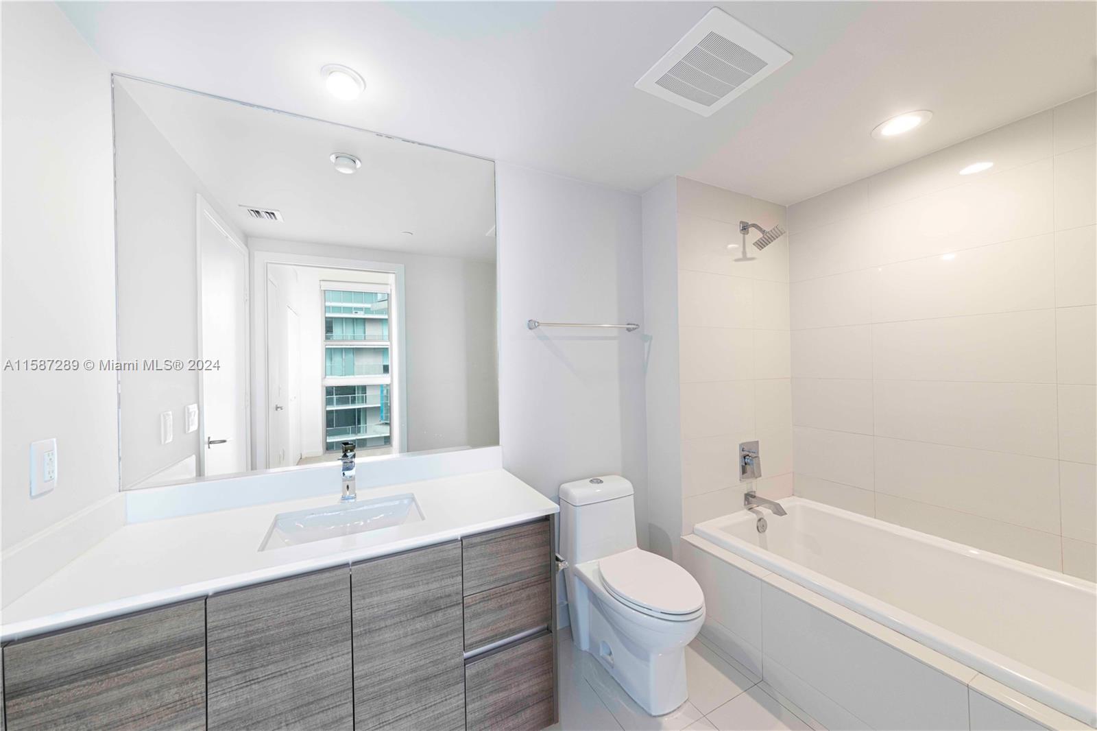 1100 S Miami Ave Unit: 3607