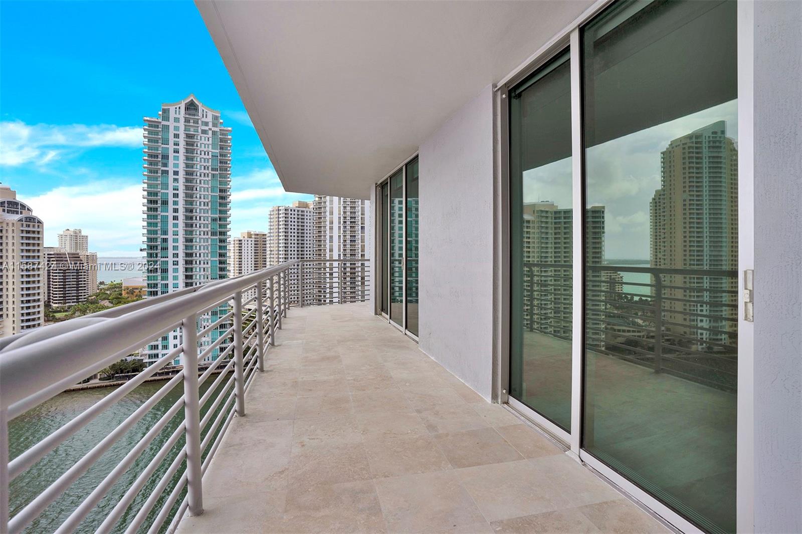 325 S Biscayne Blvd # 2223