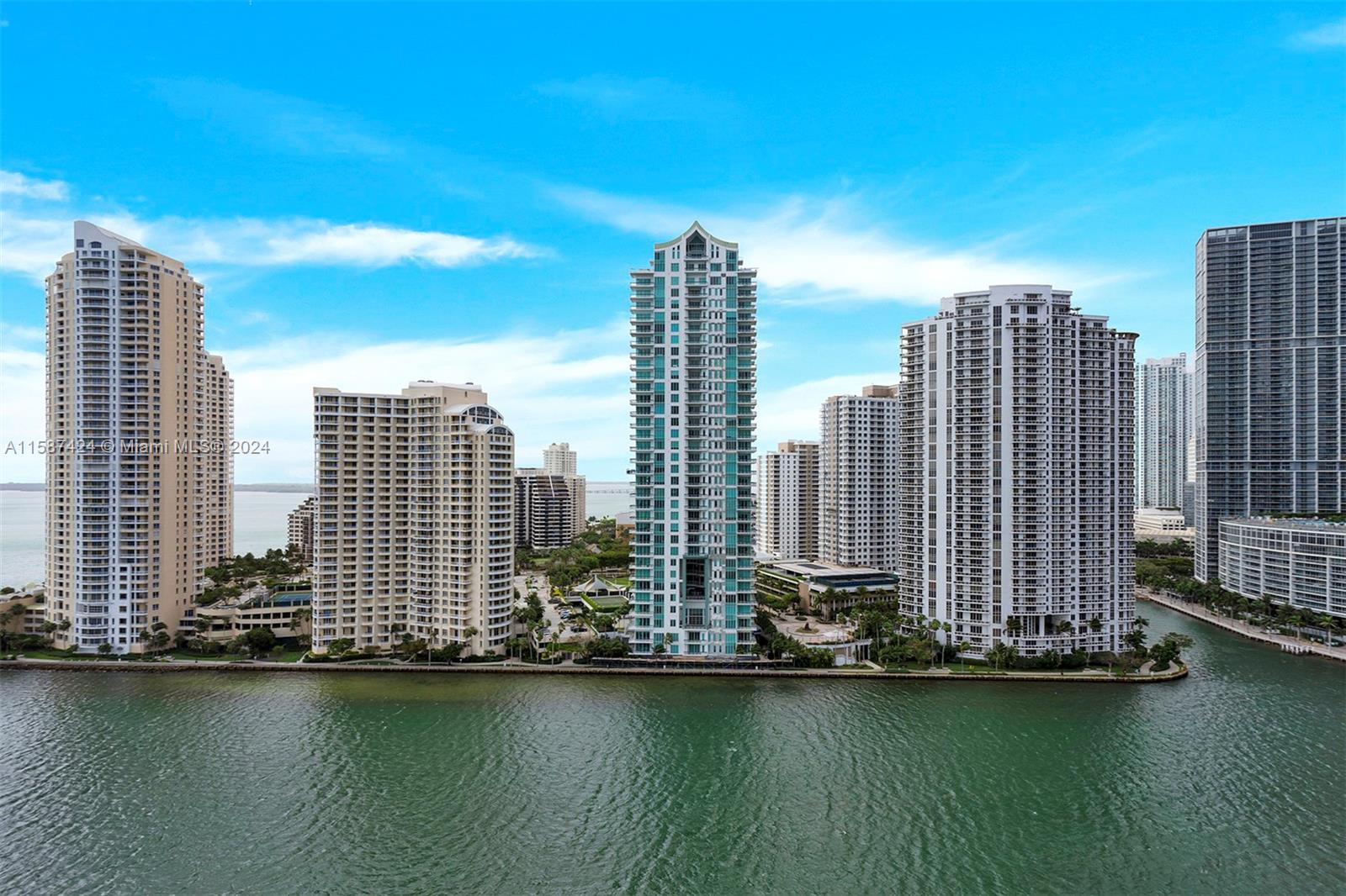 325 S Biscayne Blvd # 2223