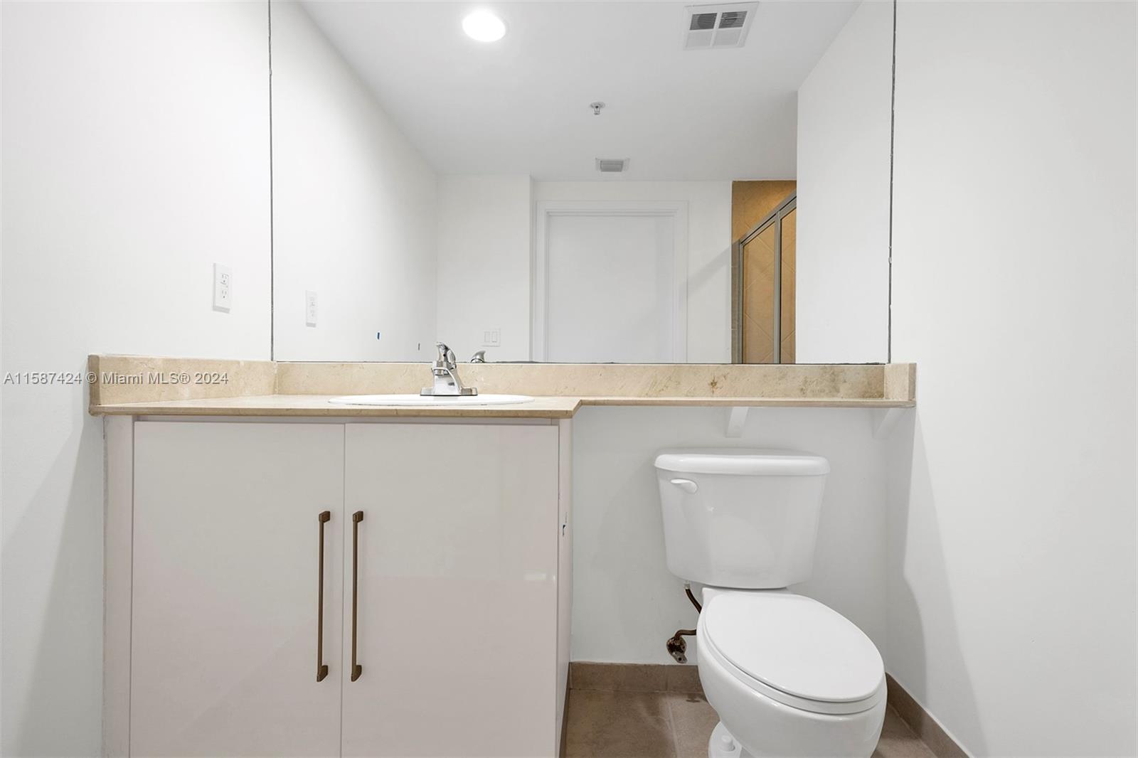 325 S Biscayne Blvd # 2223
