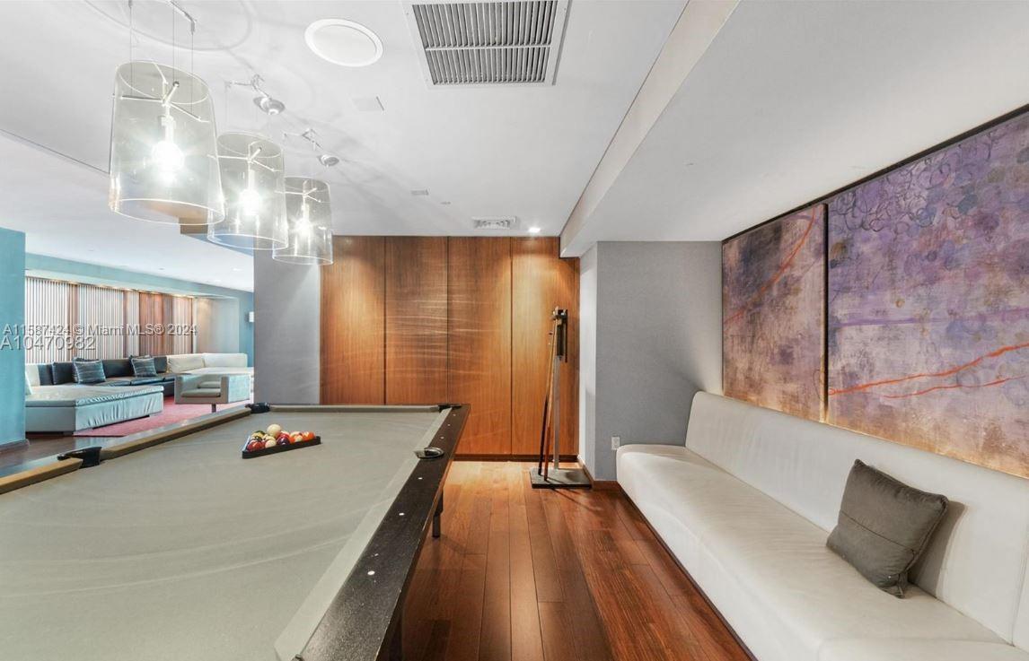 325 S Biscayne Blvd # 2223
