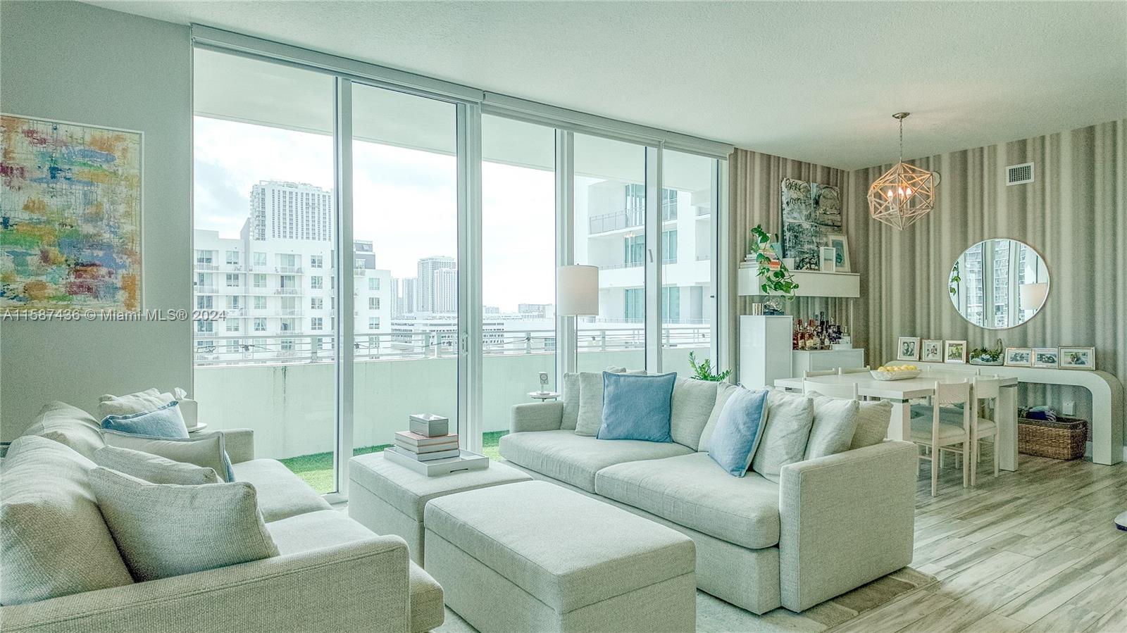 350 NE 24th St # 904