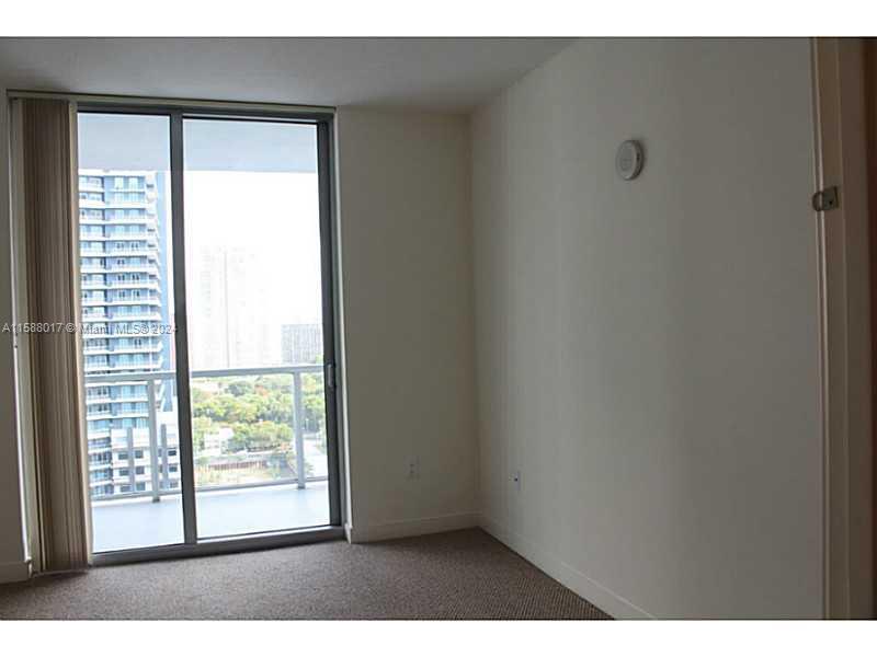 79 SW 12th St Unit: 2404-S