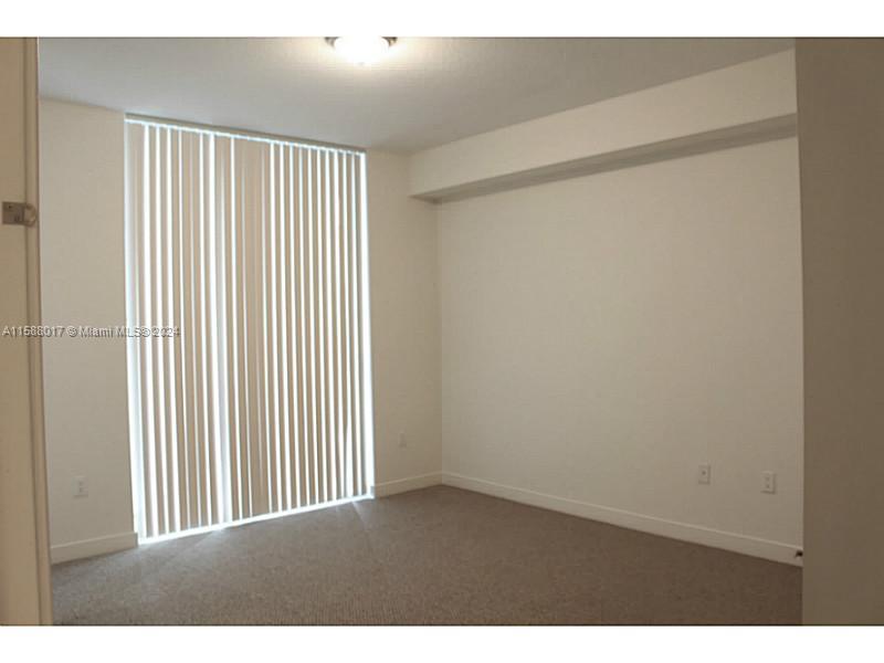 79 SW 12th St Unit: 2404-S