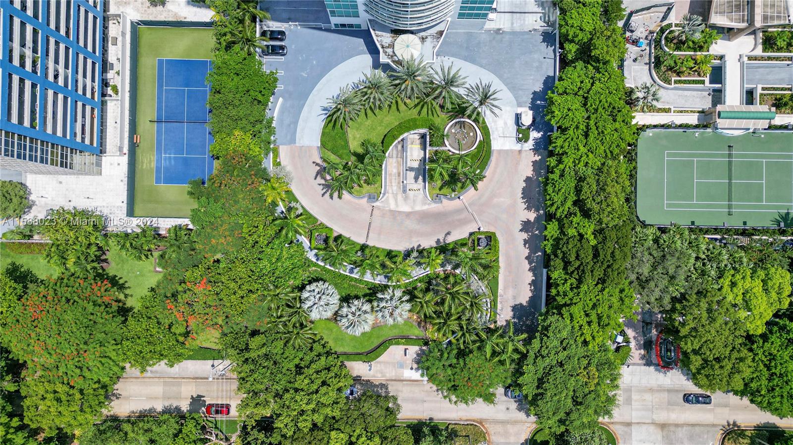 2101 Brickell Ave # 2305