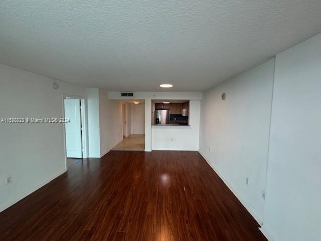 2101 Brickell Ave # 2305