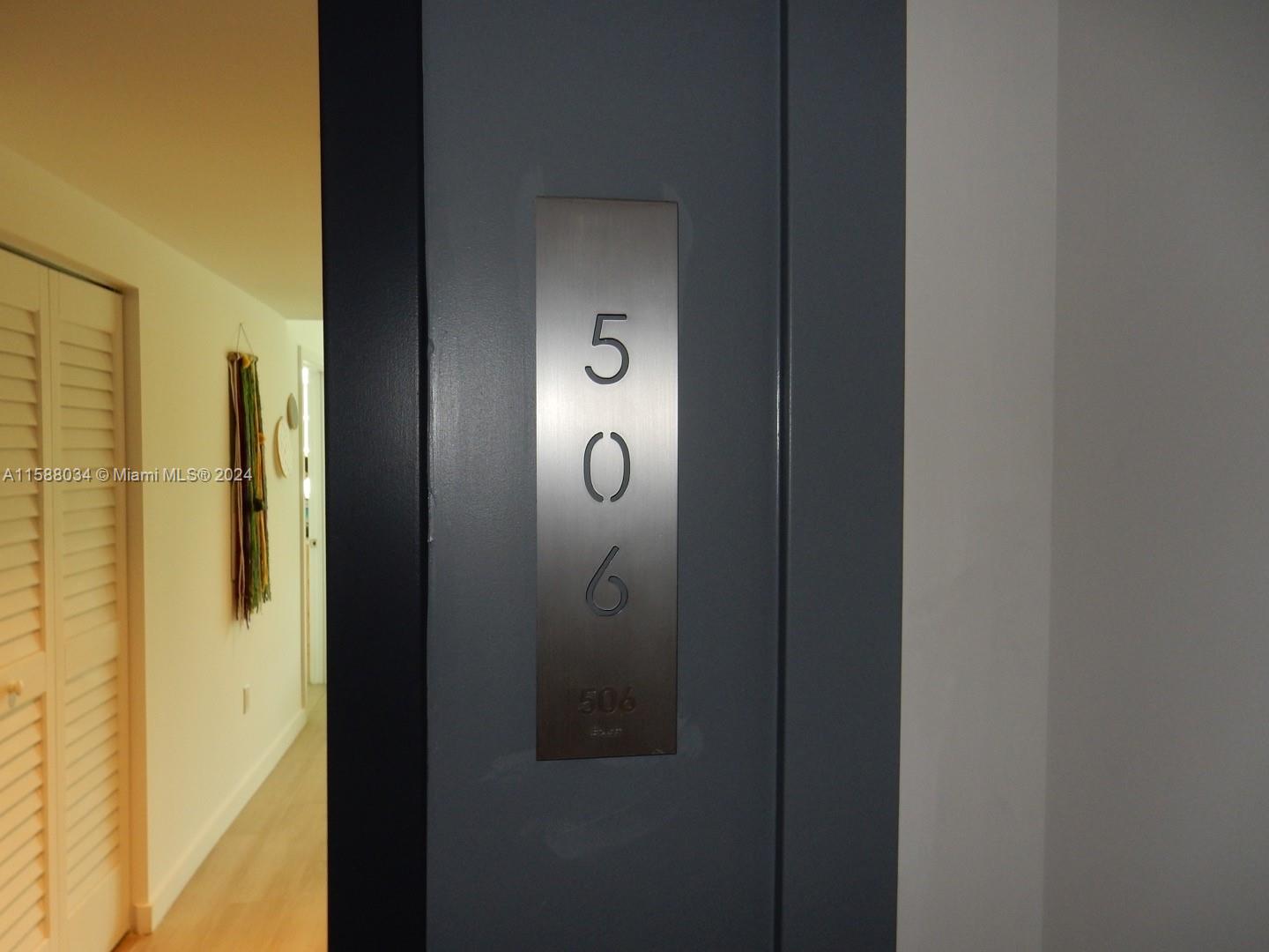 1600 SW 1st Ave # 506