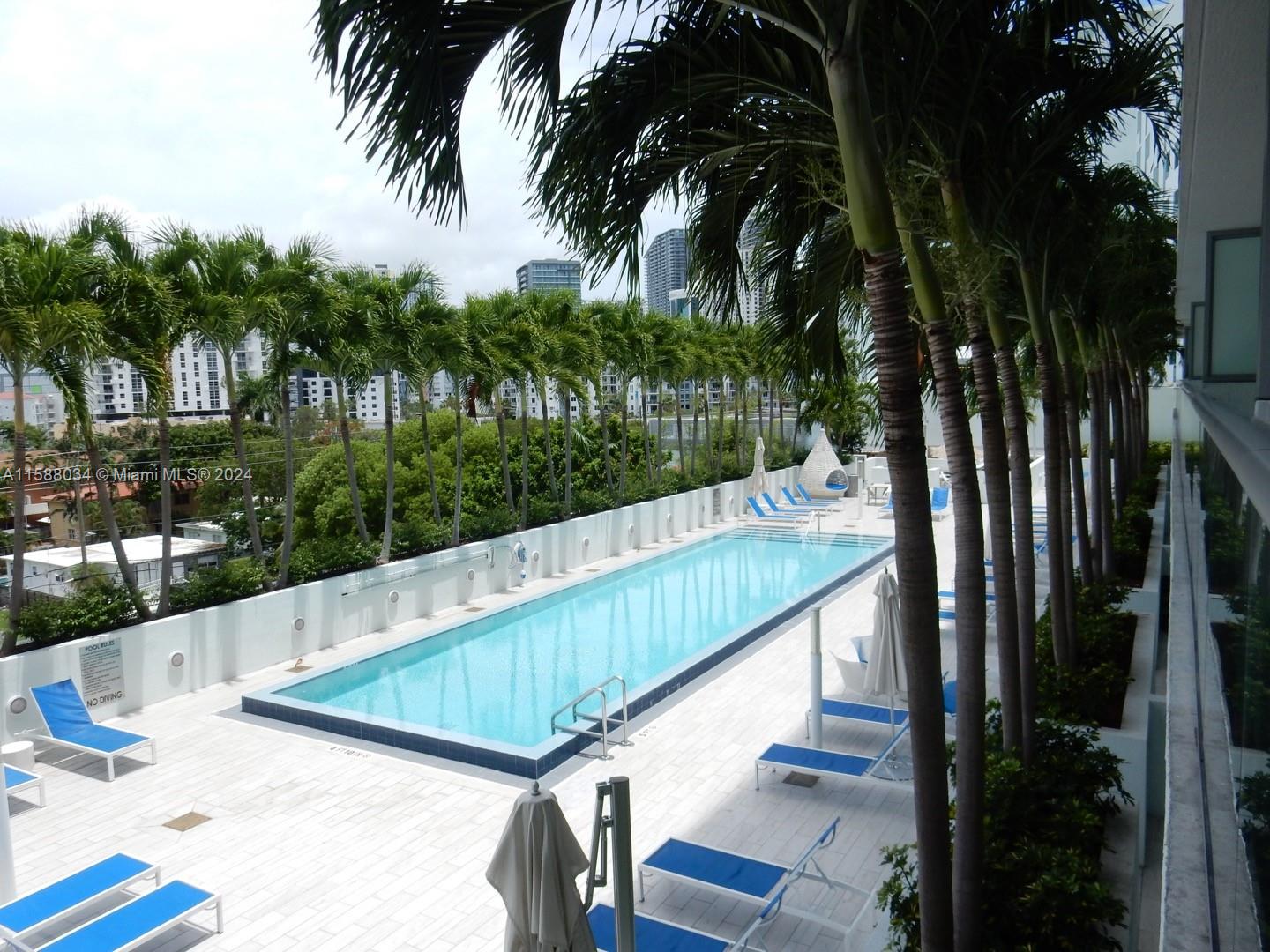 1600 SW 1st Ave # 506