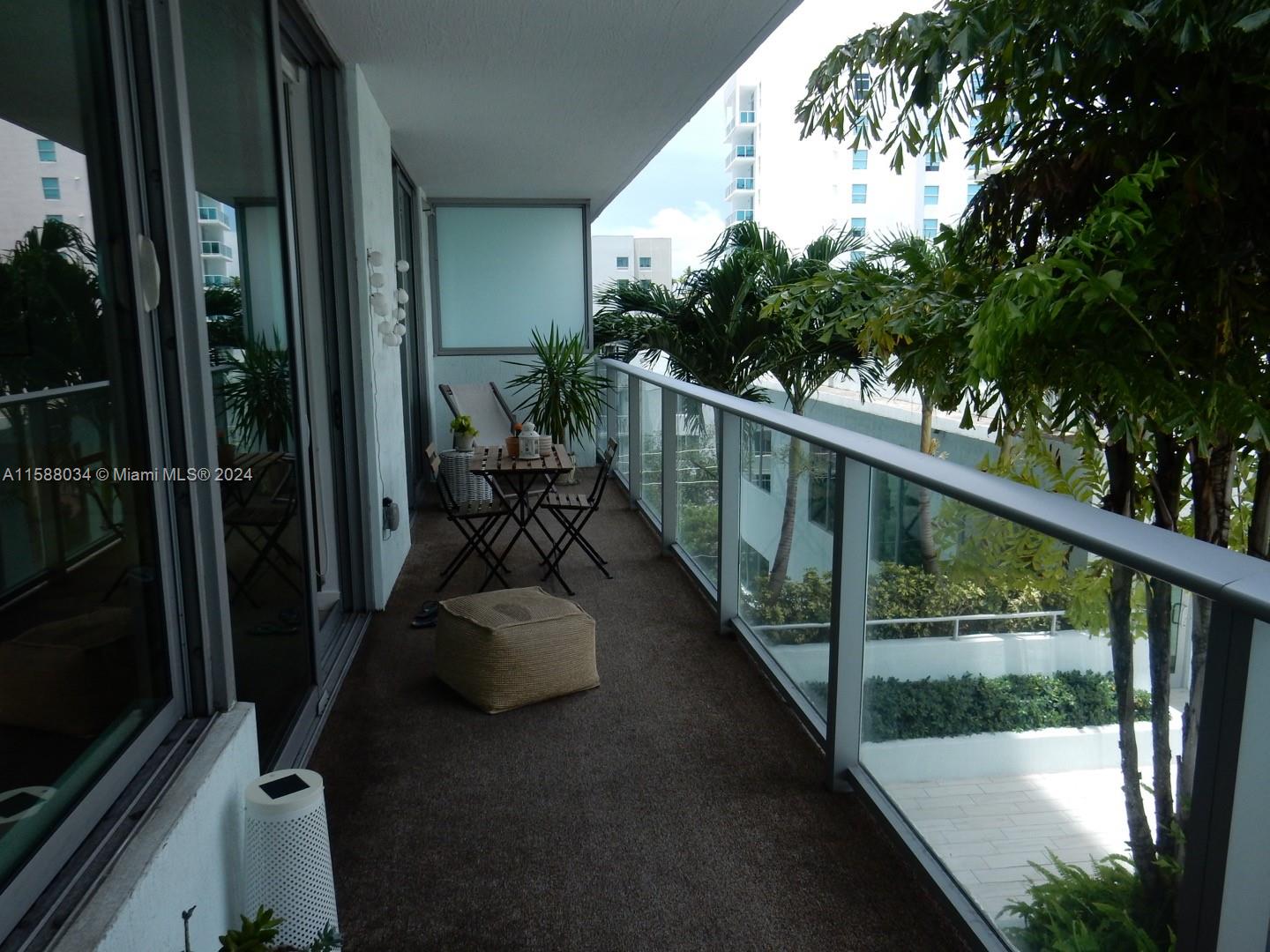 1600 SW 1st Ave # 506