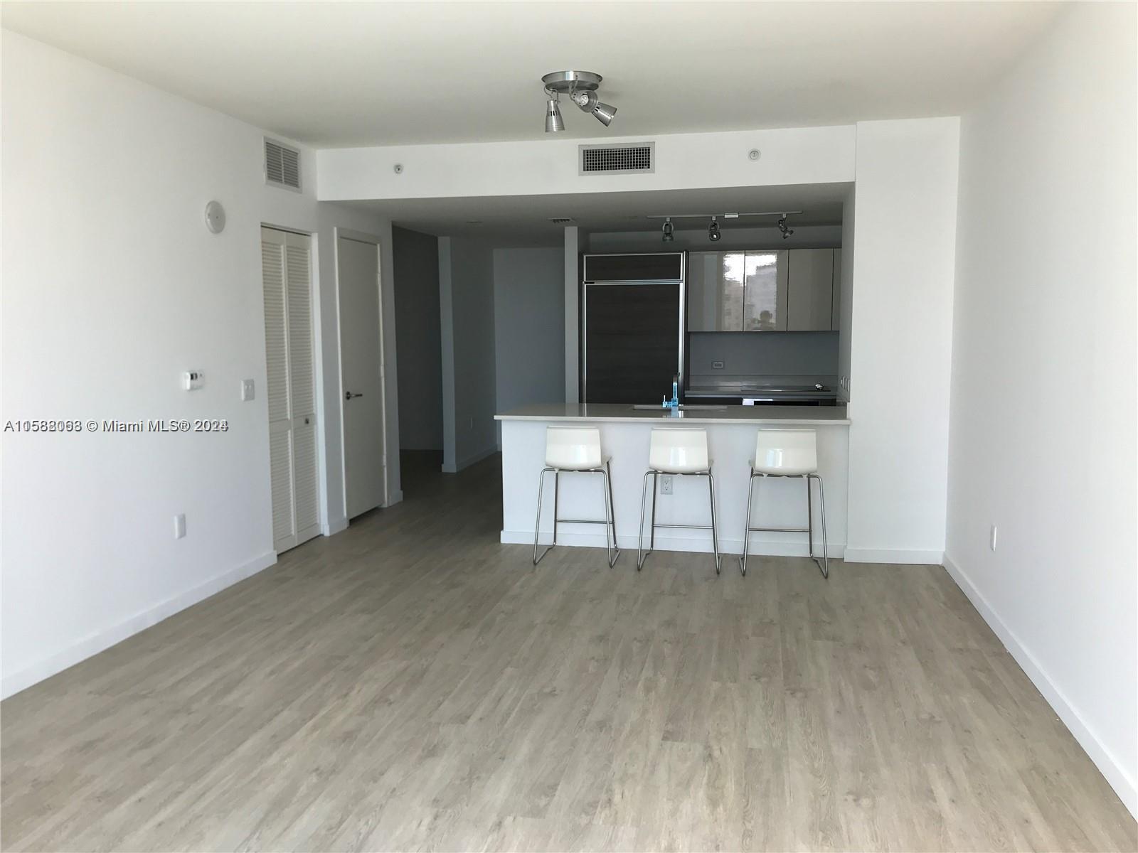 1100 S MIAMI AVE Unit: 3602