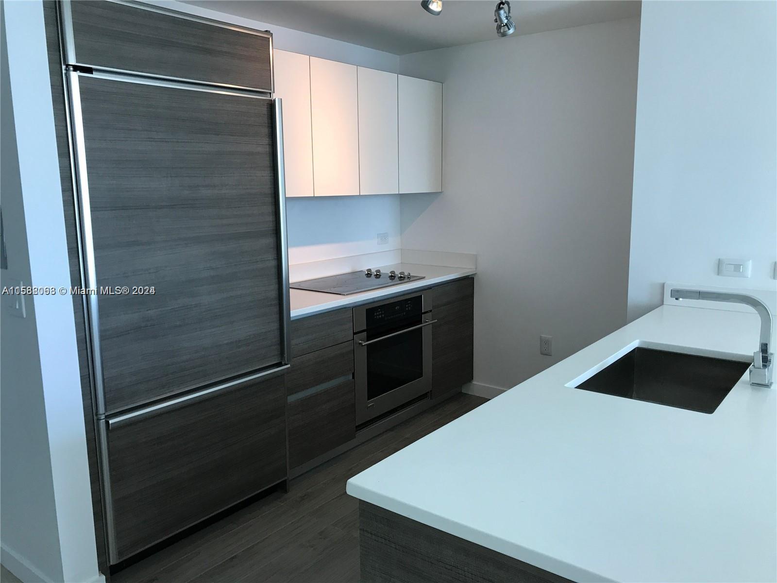 1100 S MIAMI AVE Unit: 3602